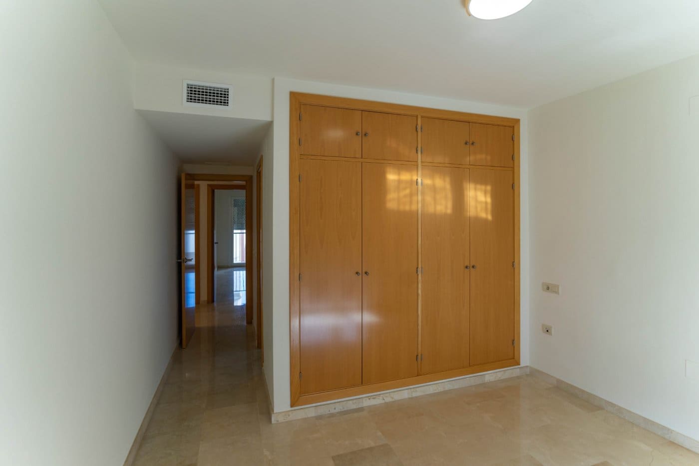 3 makuuhuone Asunto vuokrattavana paikassa Alhaurin el Grande mukana 
autotalli - 950 € (Ref: 7135837)