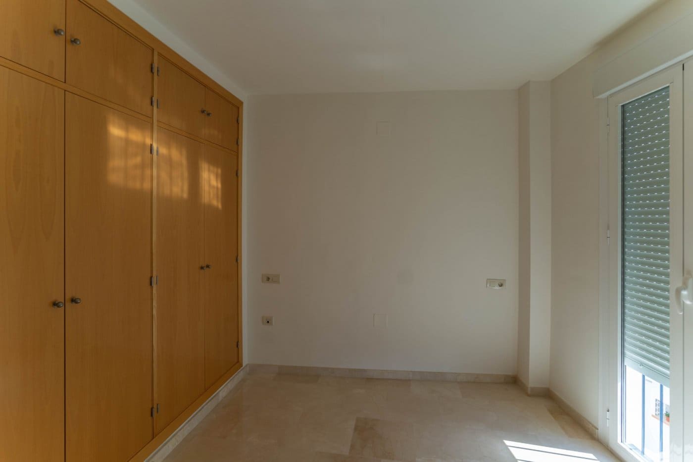 3 makuuhuone Asunto vuokrattavana paikassa Alhaurin el Grande mukana 
autotalli - 950 € (Ref: 7135837)
