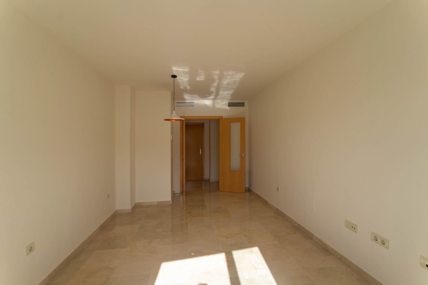 3 makuuhuone Asunto vuokrattavana paikassa Alhaurin el Grande mukana 
autotalli - 950 € (Ref: 7135837)