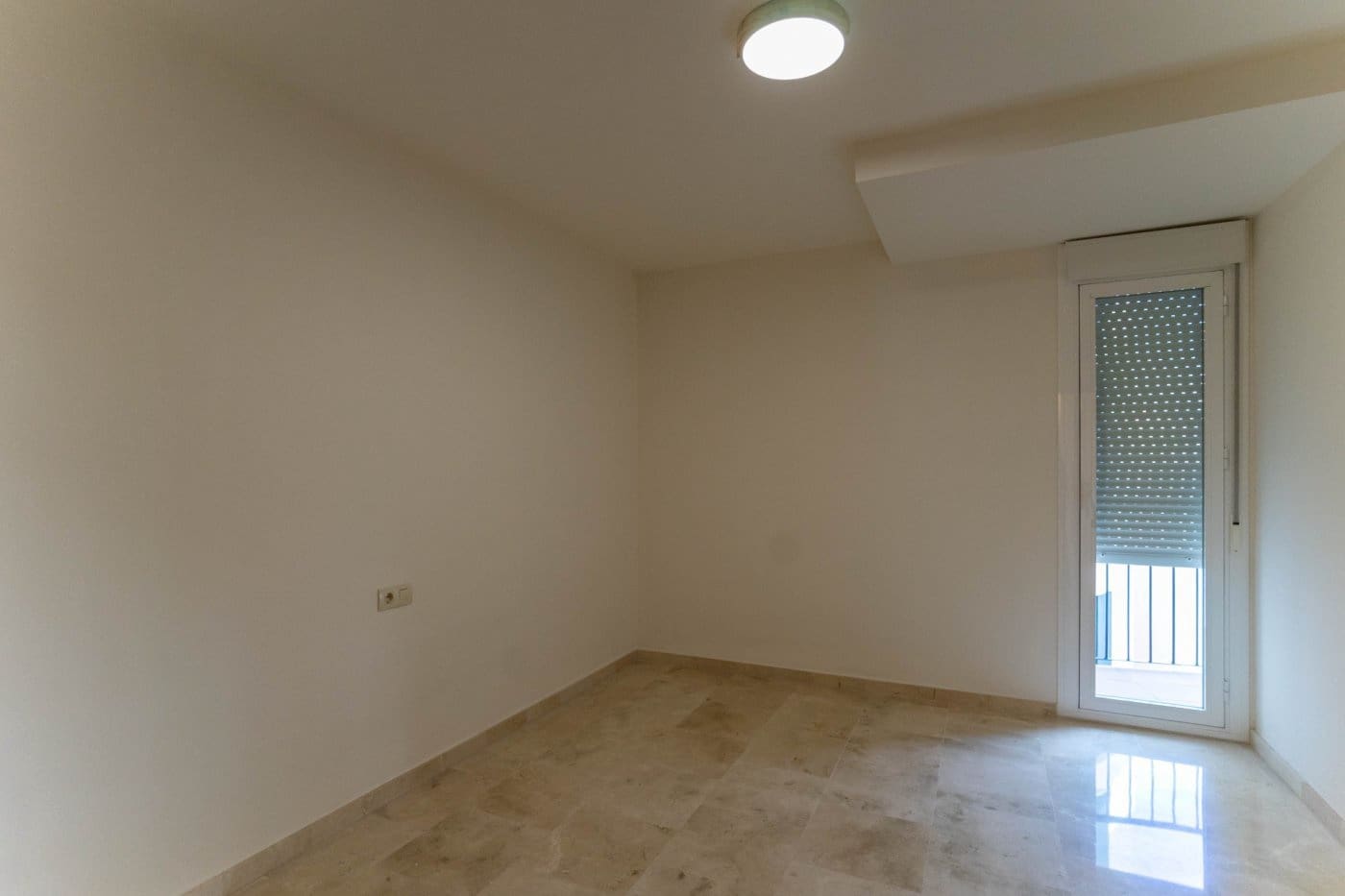 3 makuuhuone Asunto vuokrattavana paikassa Alhaurin el Grande mukana 
autotalli - 950 € (Ref: 7135837)