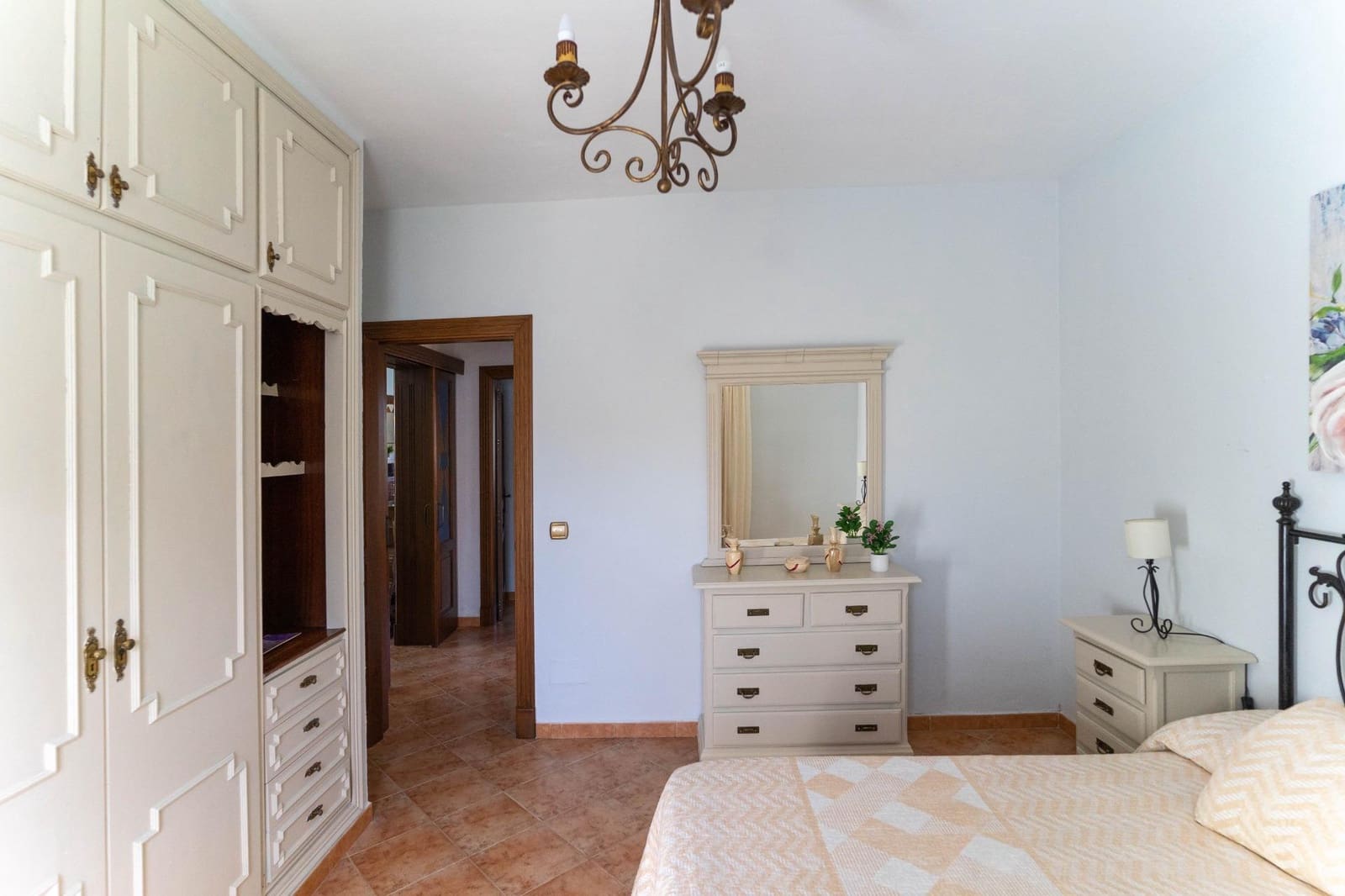 2 makuuhuone Huvila vuokrattavana paikassa Alhaurin el Grande mukana uima-altaan 
autotalli - 1 600 € (Ref: 7203641)