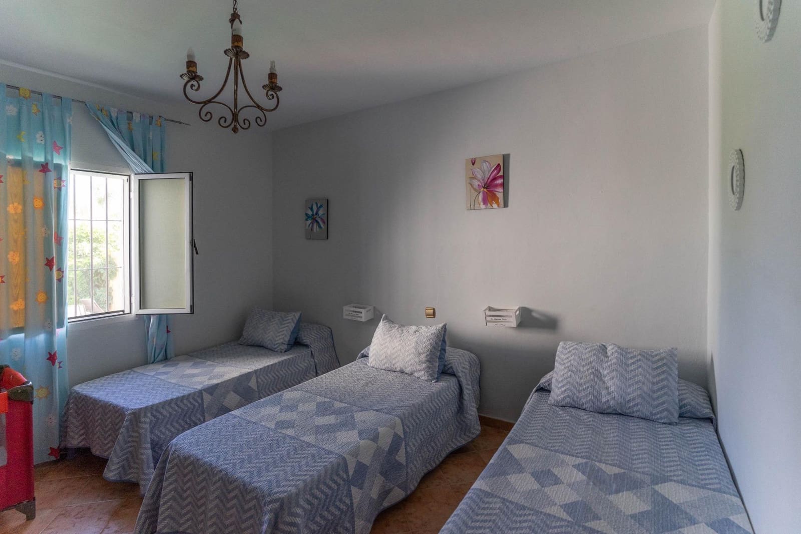 2 makuuhuone Huvila vuokrattavana paikassa Alhaurin el Grande mukana uima-altaan 
autotalli - 1 600 € (Ref: 7203641)