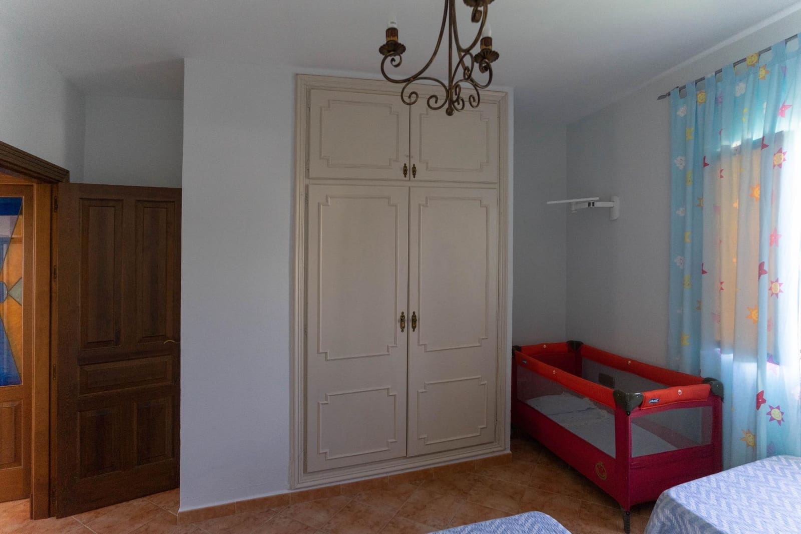 2 makuuhuone Huvila vuokrattavana paikassa Alhaurin el Grande mukana uima-altaan 
autotalli - 1 600 € (Ref: 7203641)