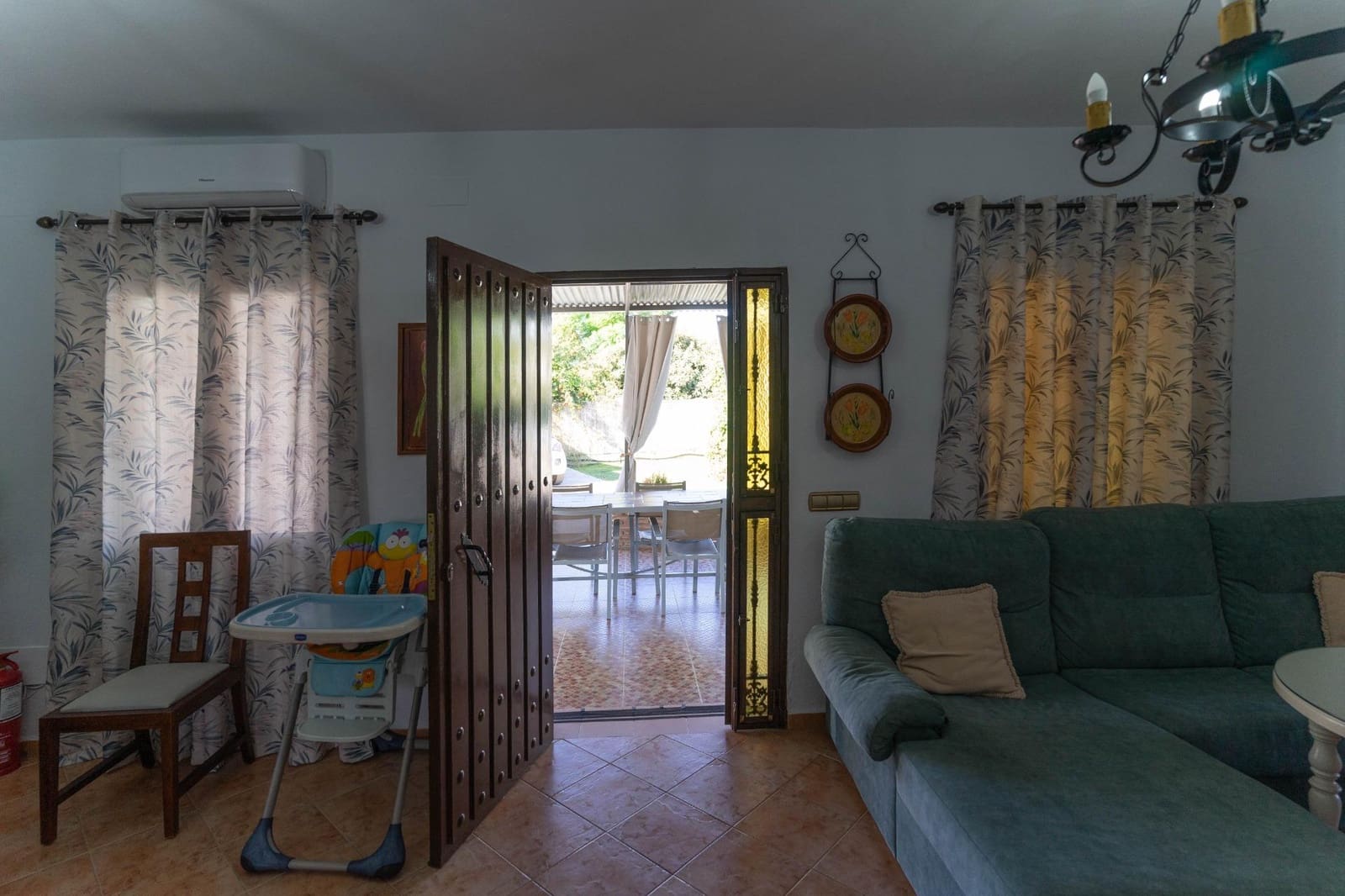 2 makuuhuone Huvila vuokrattavana paikassa Alhaurin el Grande mukana uima-altaan 
autotalli - 1 600 € (Ref: 7203641)