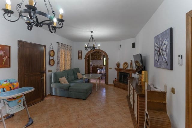 2 slaapkamer Villa te huur in Alhaurín el Grande met zwembad garage - € 1.600 (Ref: 7203641)