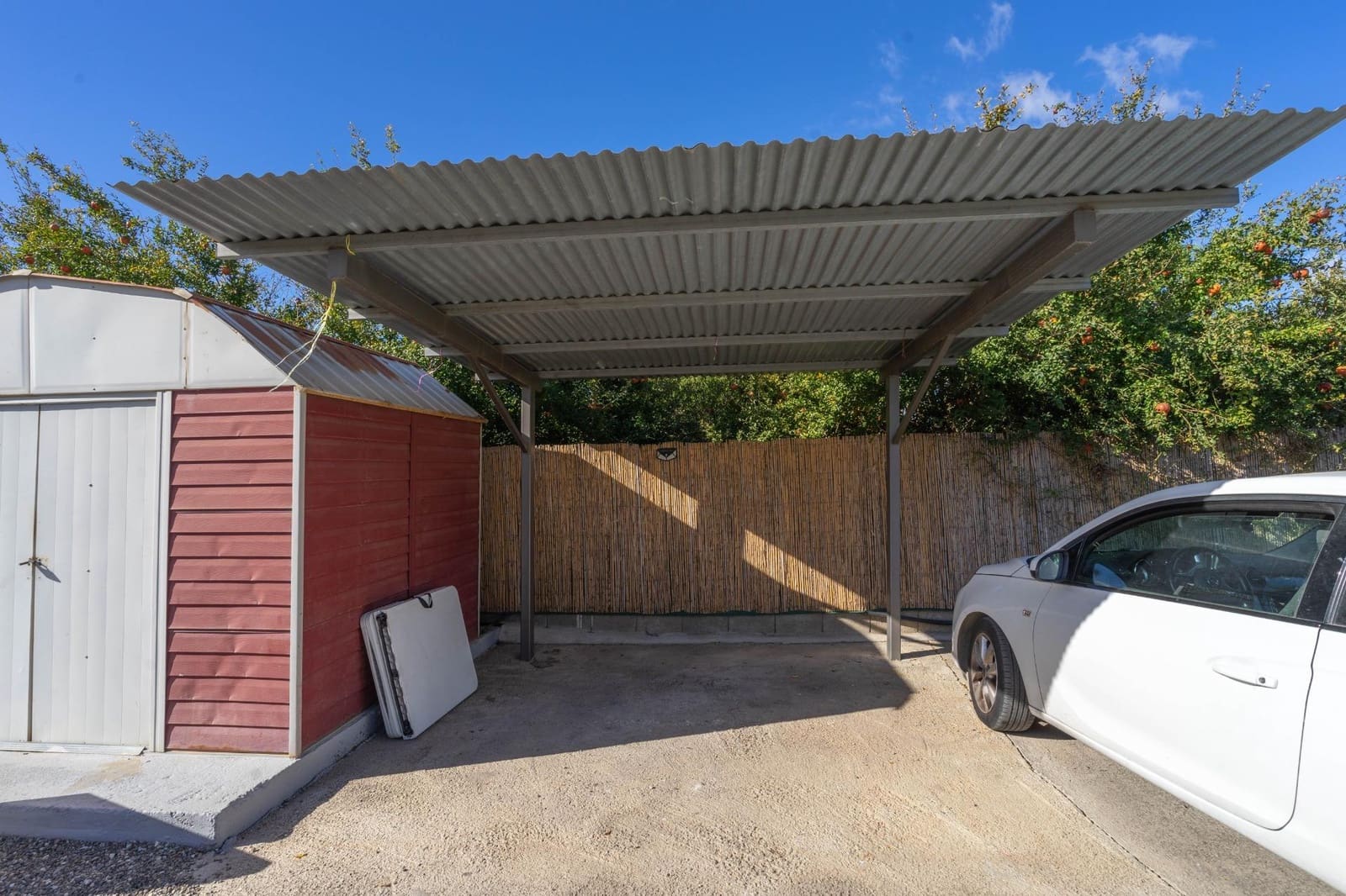 2 makuuhuone Huvila vuokrattavana paikassa Alhaurin el Grande mukana uima-altaan 
autotalli - 1 600 € (Ref: 7203641)