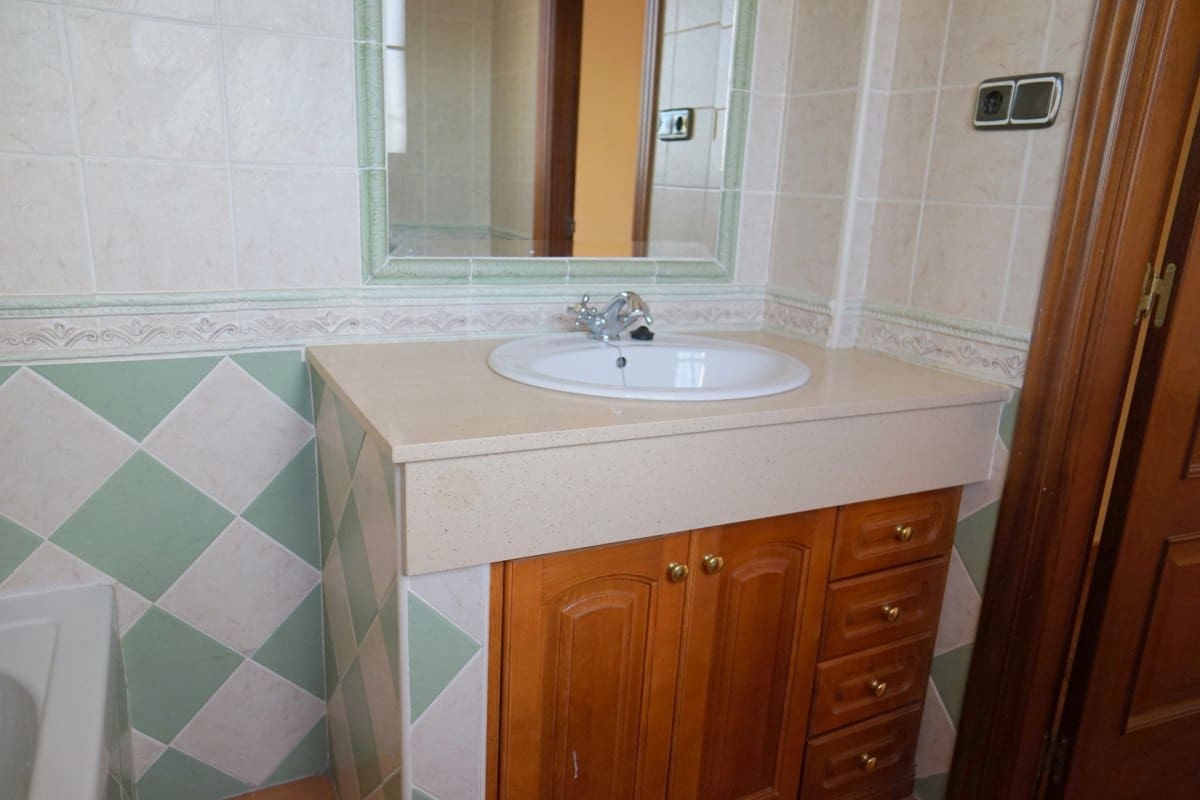 4 soveværelse Villa til leje i Alhaurin el Grande med swimmingpool garage - € 2.700 (Ref: 7295090)