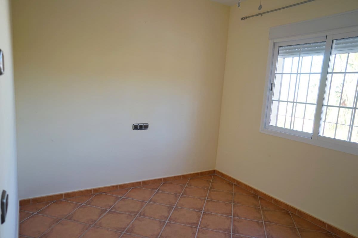 4 soveværelse Villa til leje i Alhaurin el Grande med swimmingpool garage - € 2.700 (Ref: 7295090)