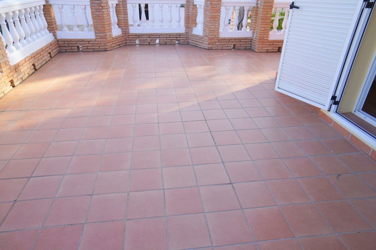 4 soveværelse Villa til leje i Alhaurin el Grande med swimmingpool garage - € 2.700 (Ref: 7295090)