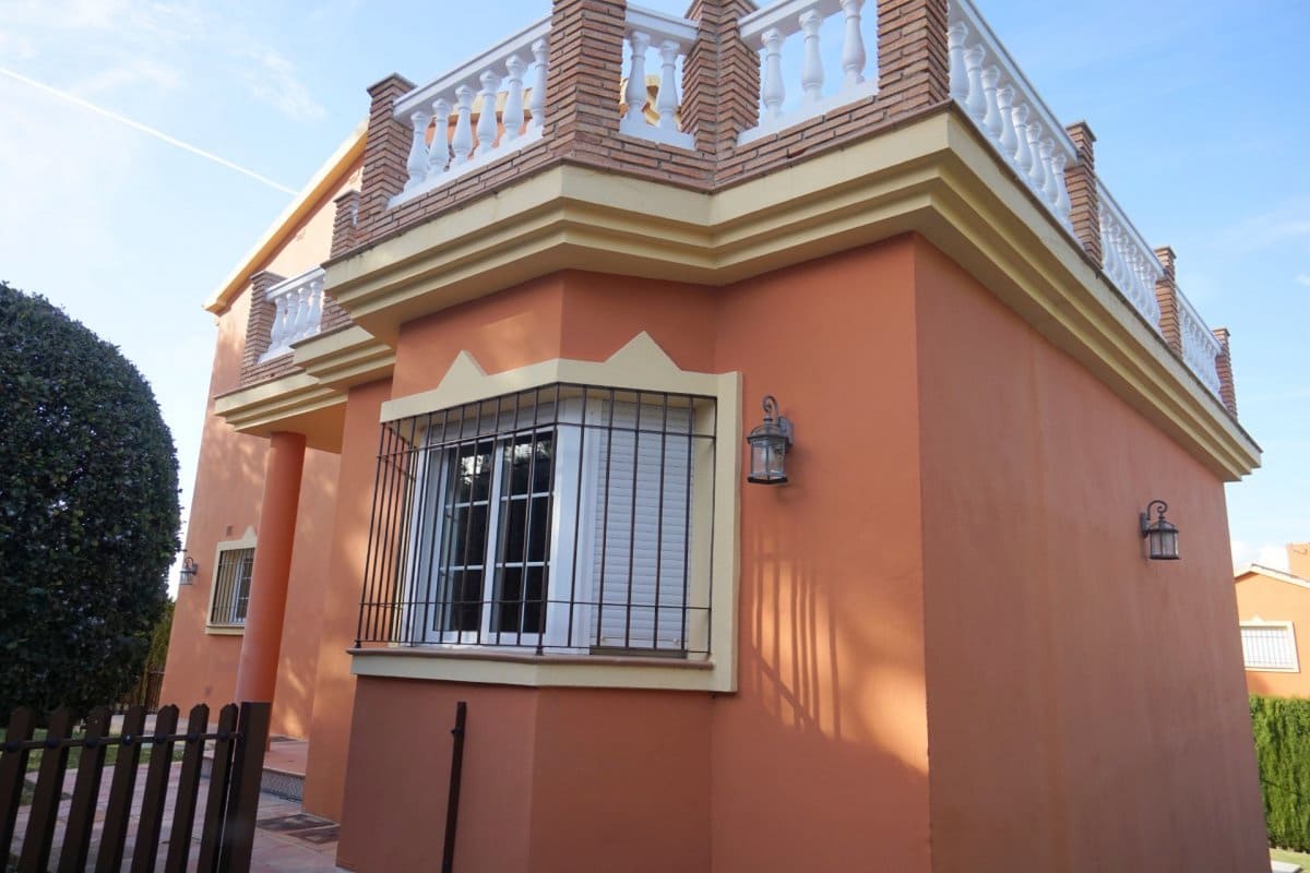 4 soveværelse Villa til leje i Alhaurin el Grande med swimmingpool garage - € 2.700 (Ref: 7295090)