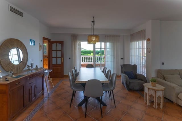 4 bedroom Villa for rent in Alhaurín el Grande with pool garage - € 2,700 (Ref: 7295090)