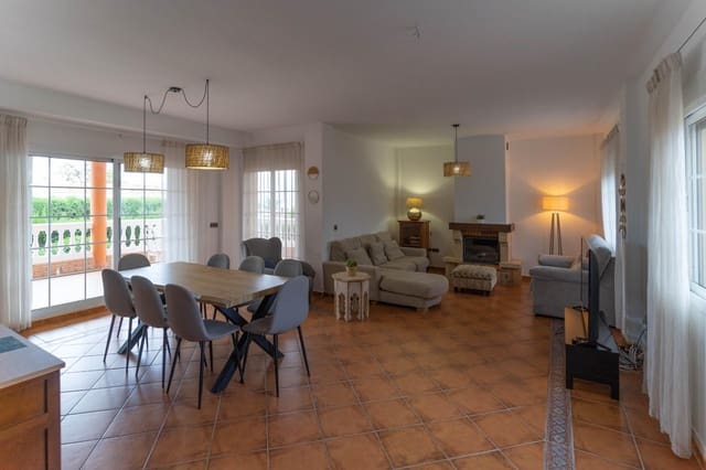 4 soverom Villa til leie i Alhaurín el Grande med svømmebasseng garasje - € 2 700 (Ref: 7295090)