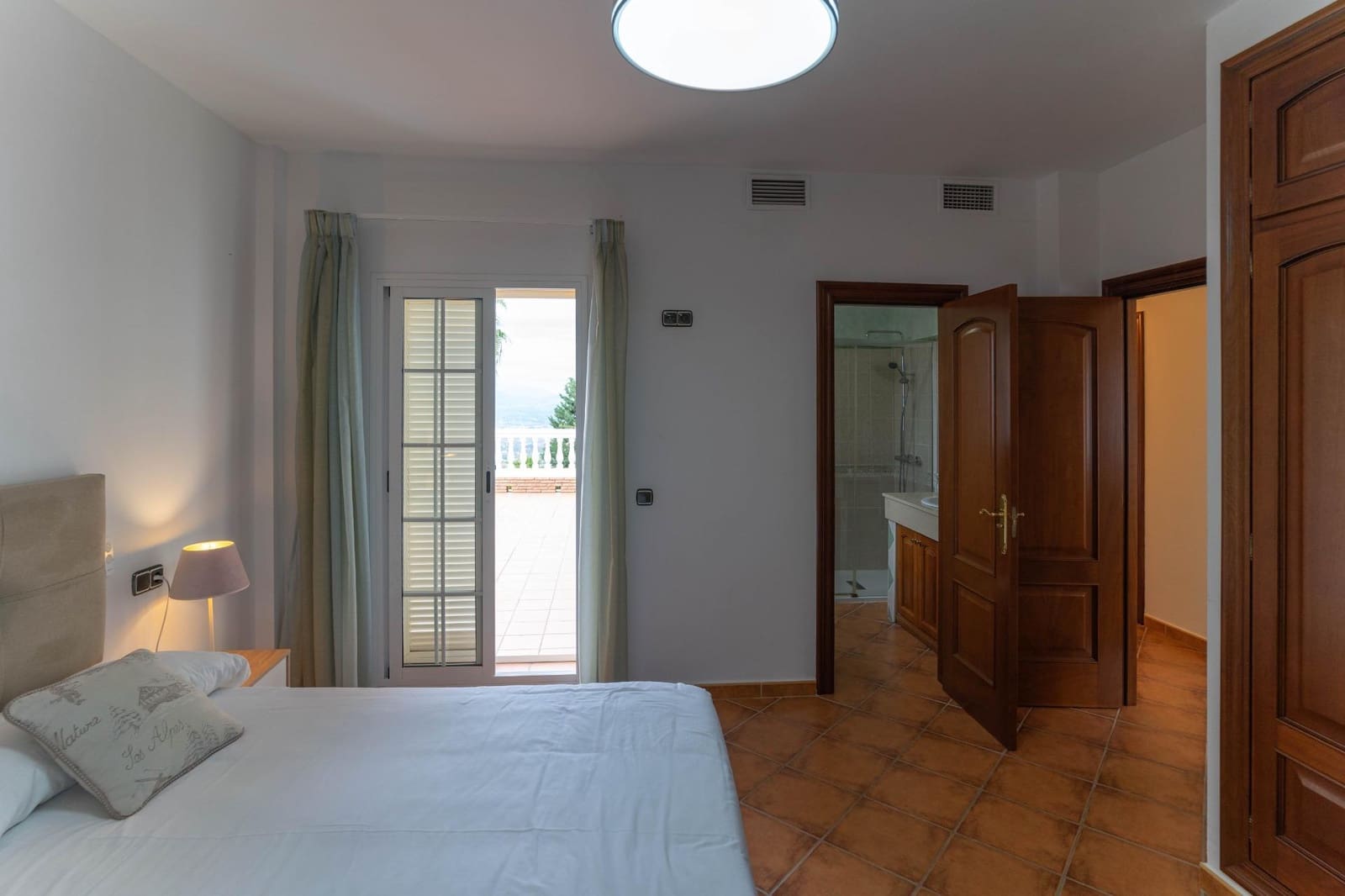 4 makuuhuone Huvila vuokrattavana paikassa Alhaurin el Grande mukana uima-altaan 
autotalli - 2 700 € (Ref: 7295090)