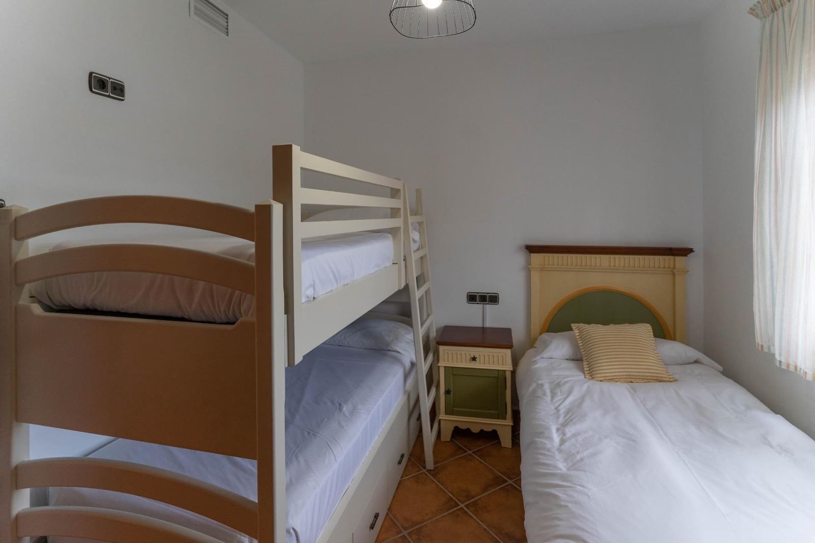 4 makuuhuone Huvila vuokrattavana paikassa Alhaurin el Grande mukana uima-altaan 
autotalli - 2 700 € (Ref: 7295090)