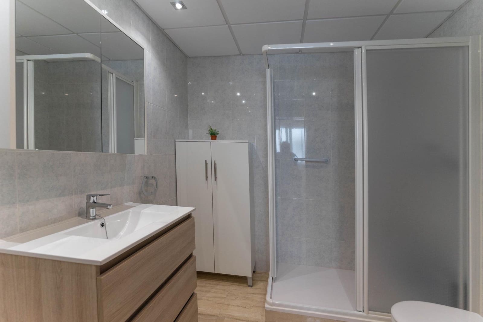2 bedroom Flat for rent in Alhaurin el Grande with garage - € 900 (Ref: 7570363)