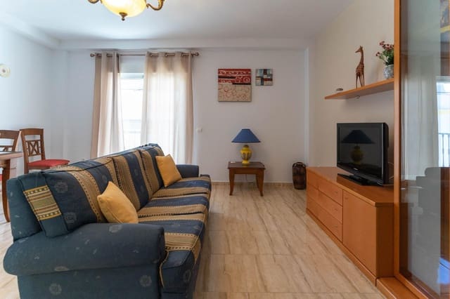 2 bedroom Flat for rent in Alhaurín el Grande with garage - € 900 (Ref: 7570363)