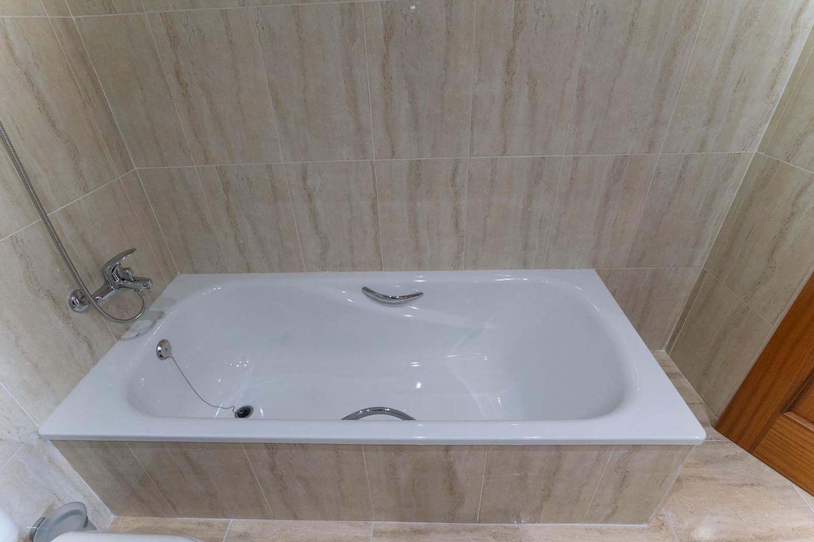 2 bedroom Flat for rent in Alhaurin el Grande with garage - € 900 (Ref: 7570363)