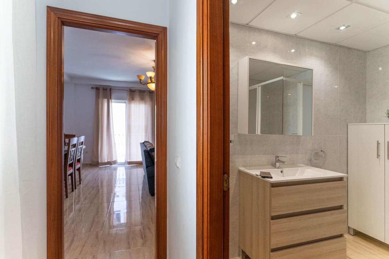 2 bedroom Flat for rent in Alhaurin el Grande with garage - € 900 (Ref: 7570363)