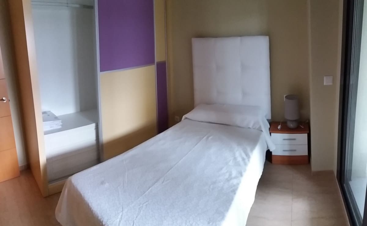 3 bedroom Flat for rent in Coin with pool garage - € 900 (Ref: 7725189)