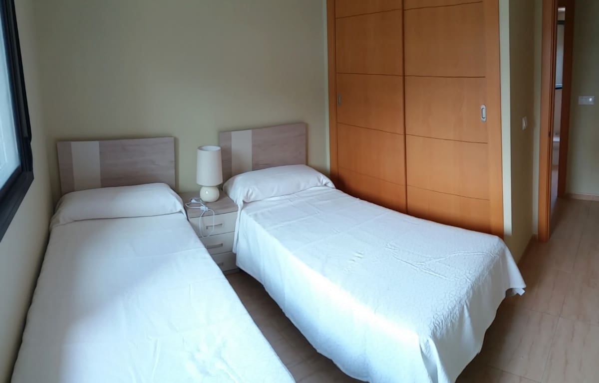 3 bedroom Flat for rent in Coin with pool garage - € 900 (Ref: 7725189)