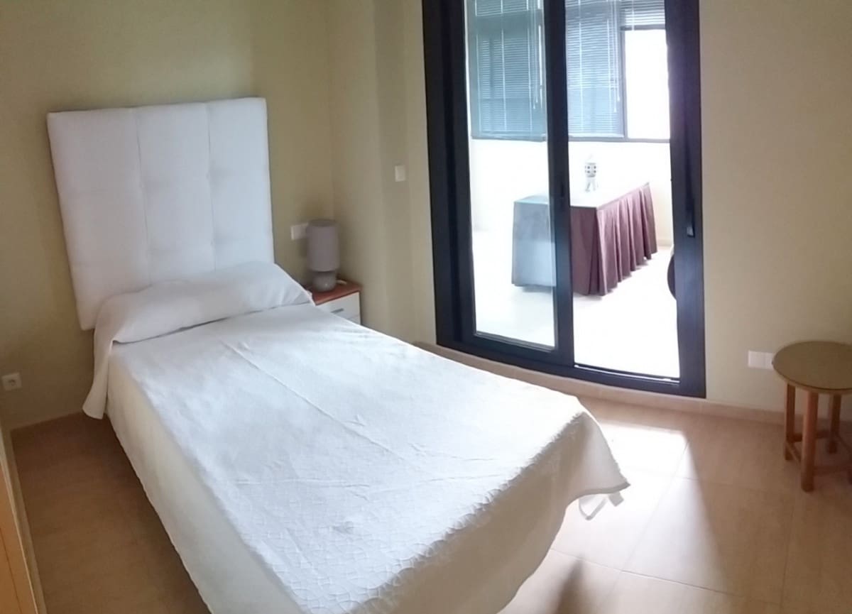 3 bedroom Flat for rent in Coin with pool garage - € 900 (Ref: 7725189)