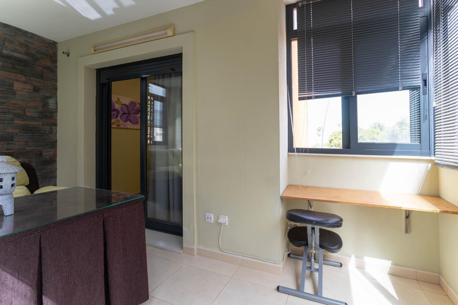 3 soveværelse Lejlighed til leje i Coin med swimmingpool garage - € 900 (Ref: 7725189)