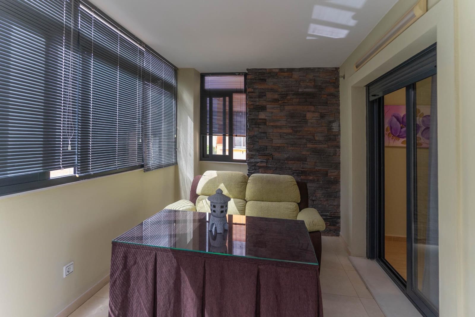 3 soveværelse Lejlighed til leje i Coin med swimmingpool garage - € 900 (Ref: 7725189)