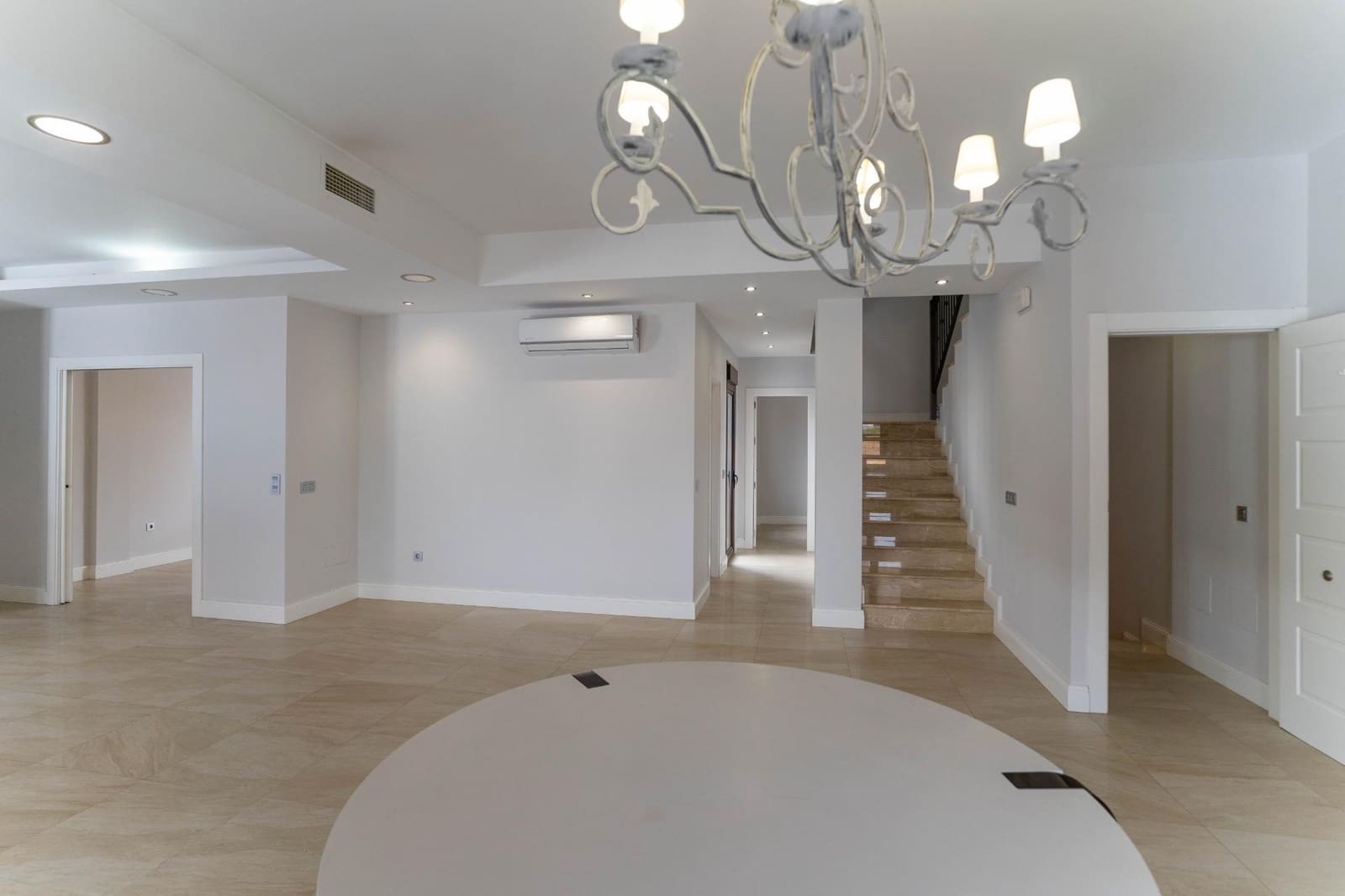 3 soveværelse Penthouse til leje i Alhaurin el Grande - € 1.400 (Ref: 7778002)