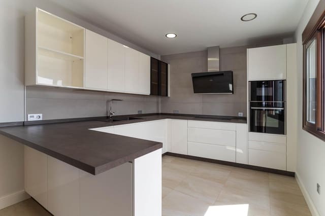 3 soveværelse Penthouse til leje i Alhaurín el Grande - € 1.400 (Ref: 7778002)