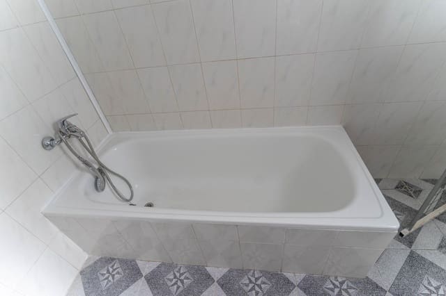 2 Zimmer Penthouse zu vermieten in Alhaurín el Grande - 750 € (Ref: 7913149)