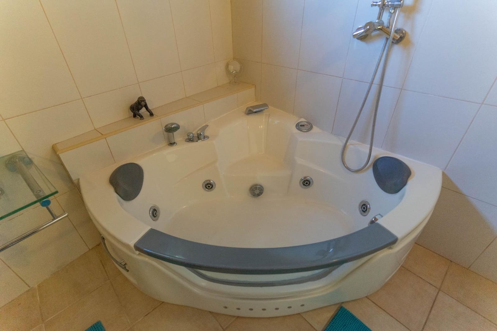 Chalet de 2 habitaciones en Alhaurín el Grande en venta con piscina - 315.000 € (Ref: 7945682)