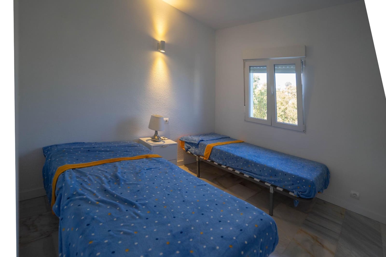 2 soverom Leilighet til leie i Mijas med svømmebasseng - € 950 (Ref: 8010330)