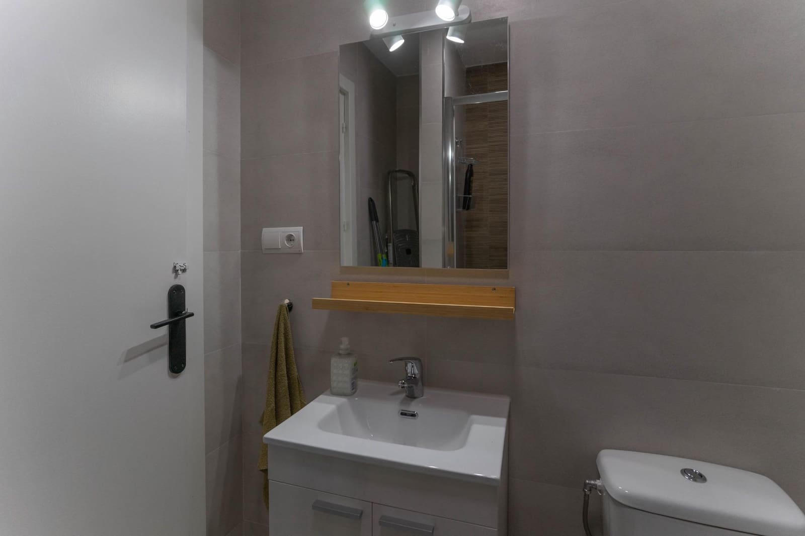 2 soverom Leilighet til leie i Mijas med svømmebasseng - € 950 (Ref: 8010330)