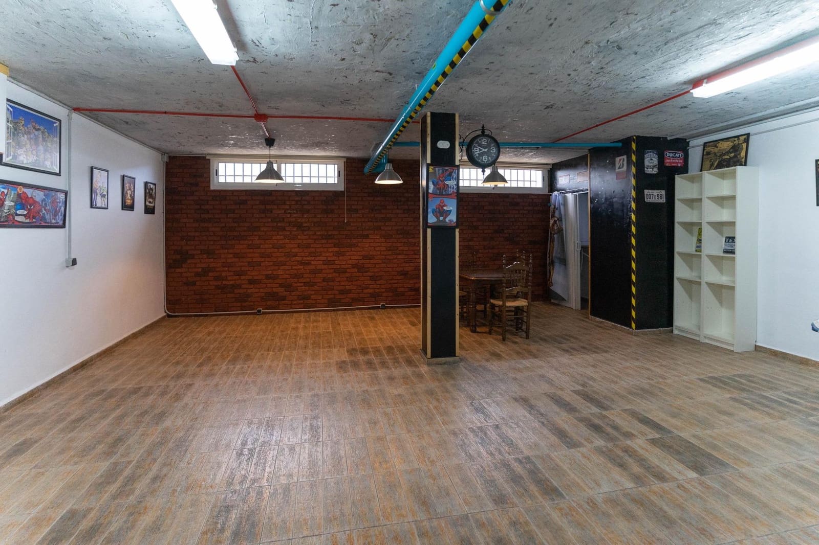 4 makuuhuone Huvila myytävänä paikassa Alhaurin el Grande mukana uima-altaan - 645 000 € (Ref: 8017024)