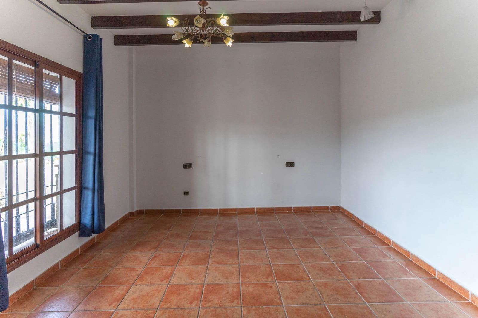 5 soveværelse Villa til leje i Alhaurin el Grande med swimmingpool - € 2.500 (Ref: 8100755)