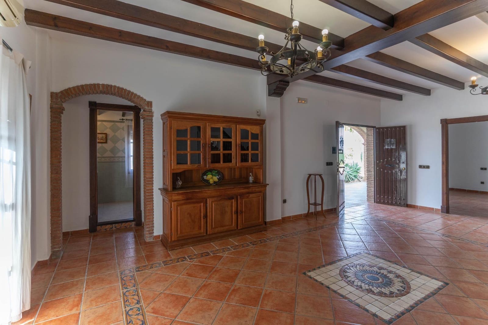 5 soveværelse Villa til leje i Alhaurin el Grande med swimmingpool - € 2.500 (Ref: 8100755)