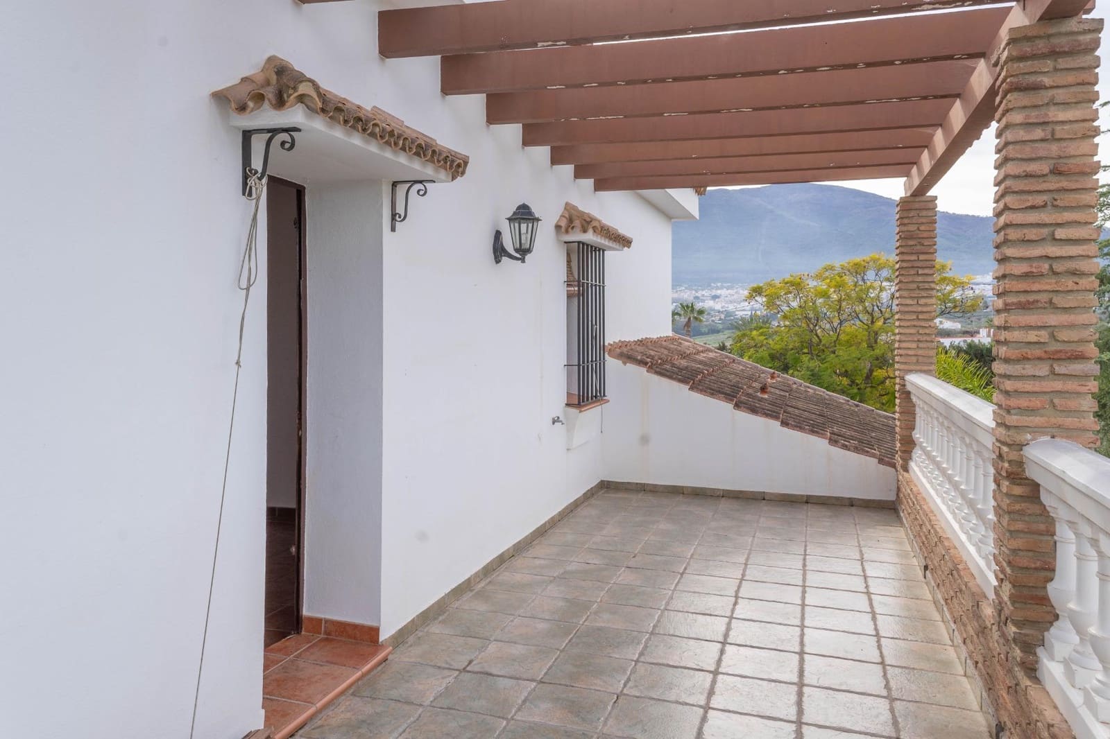 5 soveværelse Villa til leje i Alhaurin el Grande med swimmingpool - € 2.500 (Ref: 8100755)