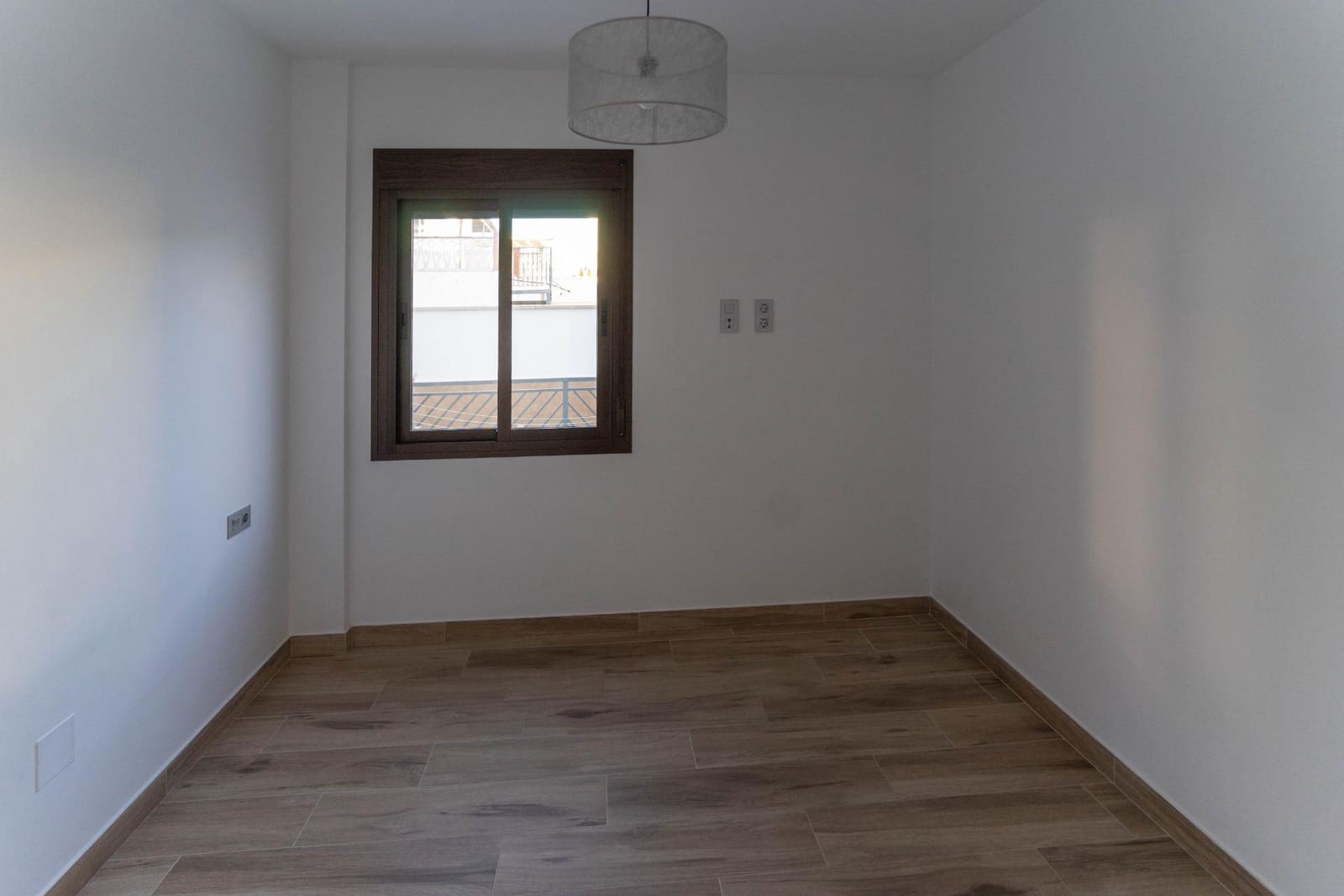 2 Zimmer Wohnung zu vermieten in Alhaurin el Grande - 860 € (Ref: 8109120)