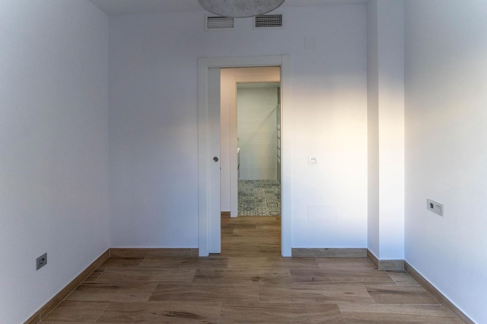 2 Zimmer Wohnung zu vermieten in Alhaurin el Grande - 860 € (Ref: 8109120)