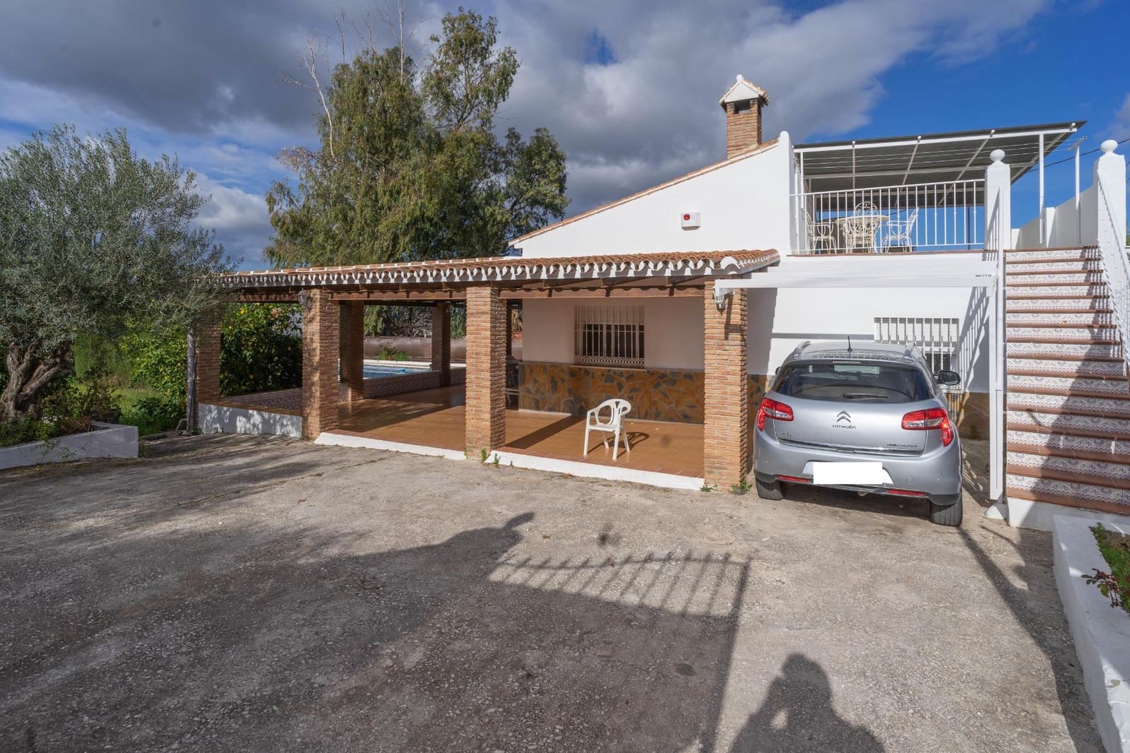 3 makuuhuone Huvila vuokrattavana paikassa Alhaurin el Grande mukana uima-altaan 
autotalli - 1 750 € (Ref: 8142749)