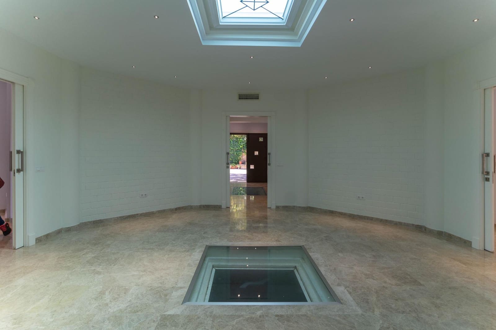 Villa/Maison de 5 chambres à louer à Alhaurin el Grande avec piscine garage - 3 500 € (Ref: 8242915)