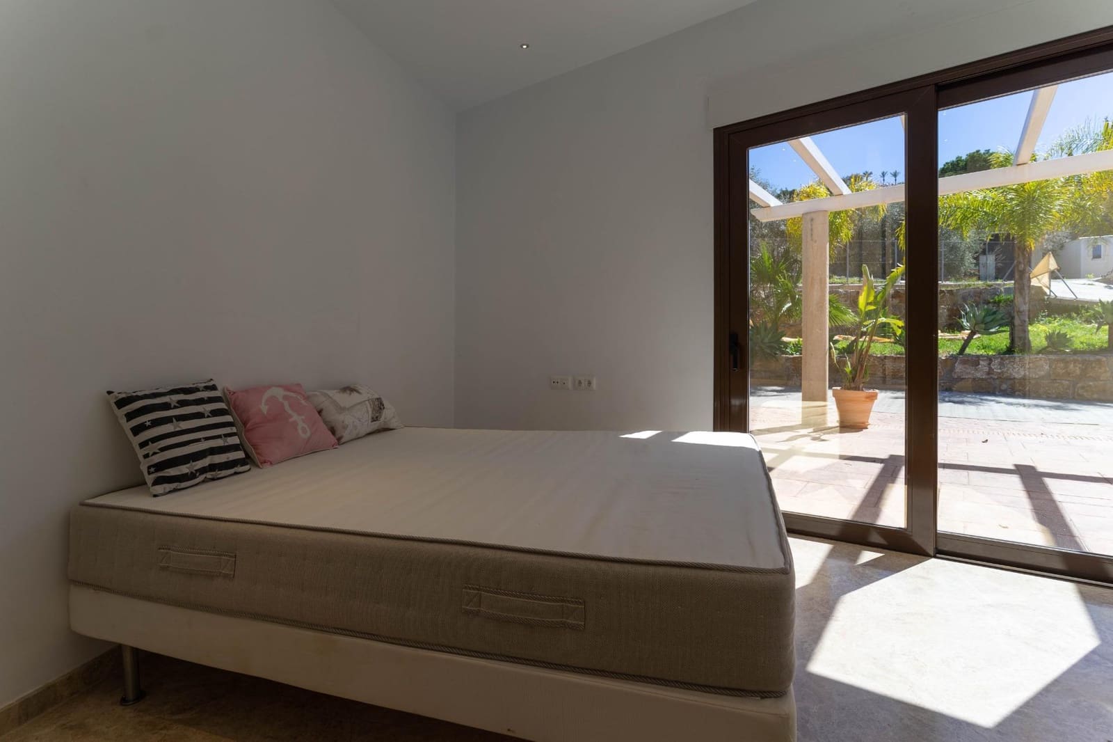 Villa/Maison de 5 chambres à louer à Alhaurin el Grande avec piscine garage - 3 500 € (Ref: 8242915)