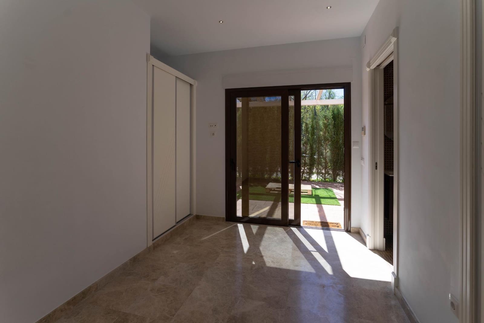 Villa/Maison de 5 chambres à louer à Alhaurin el Grande avec piscine garage - 3 500 € (Ref: 8242915)