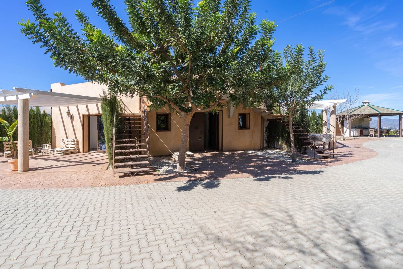 Villa/Maison de 5 chambres à louer à Alhaurin el Grande avec piscine garage - 3 500 € (Ref: 8242915)