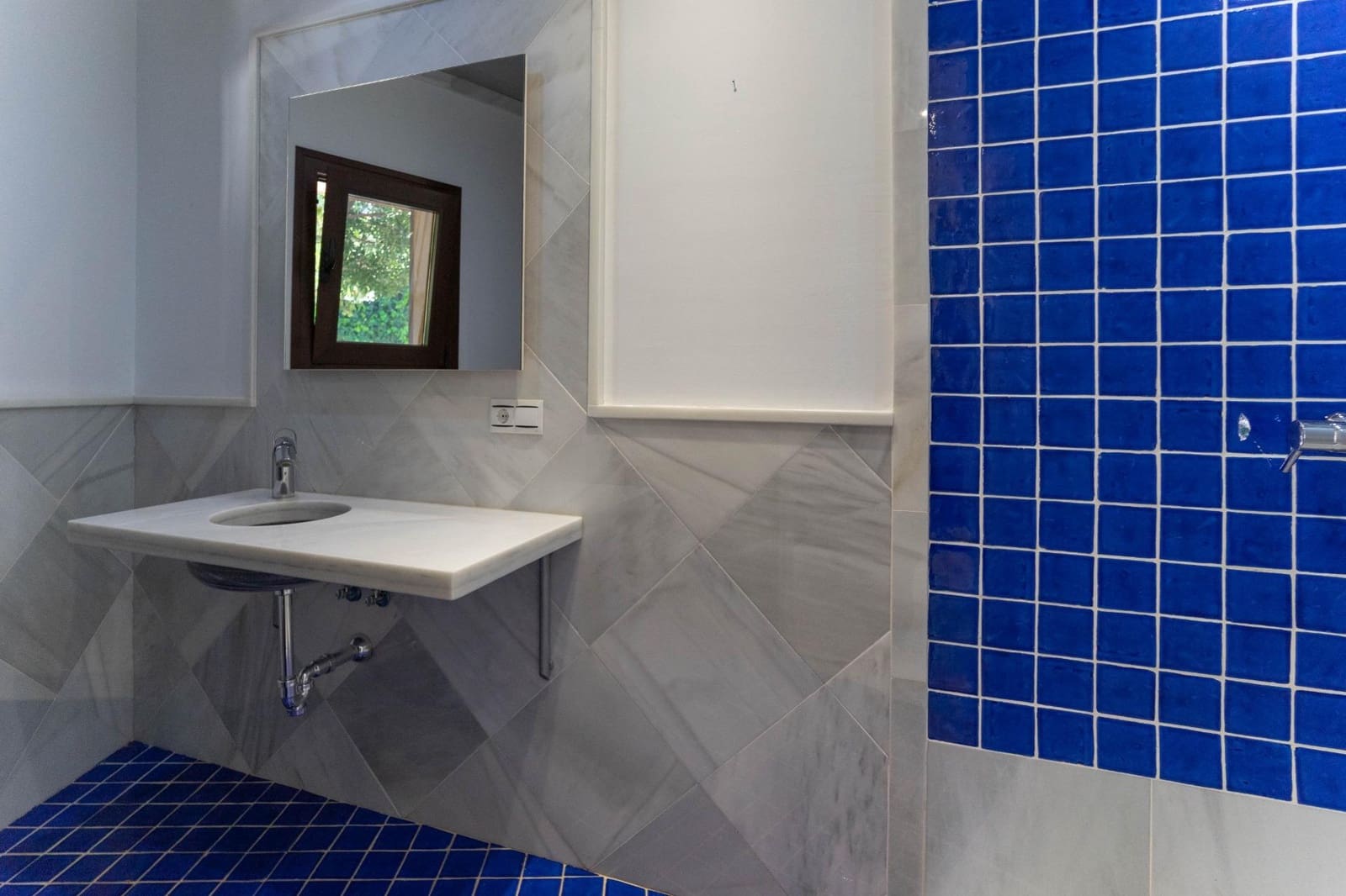 Villa/Maison de 5 chambres à louer à Alhaurin el Grande avec piscine garage - 3 500 € (Ref: 8242915)