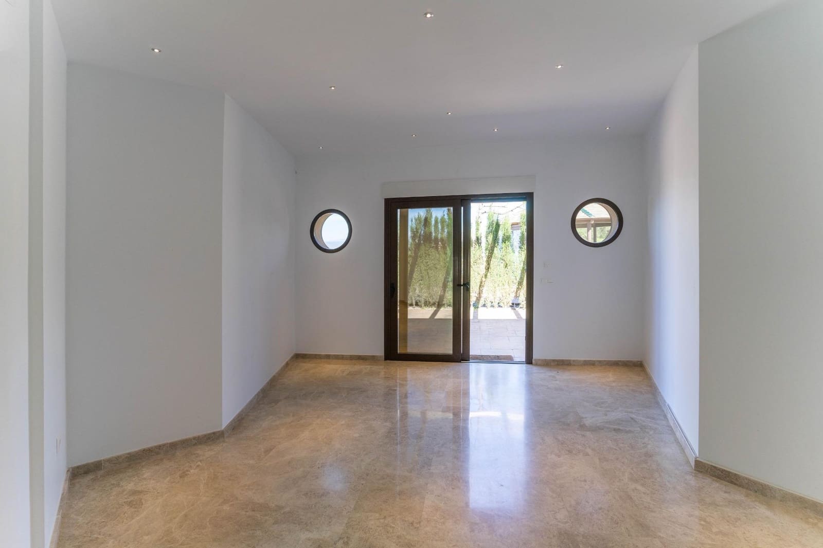 Villa/Maison de 5 chambres à louer à Alhaurin el Grande avec piscine garage - 3 500 € (Ref: 8242915)