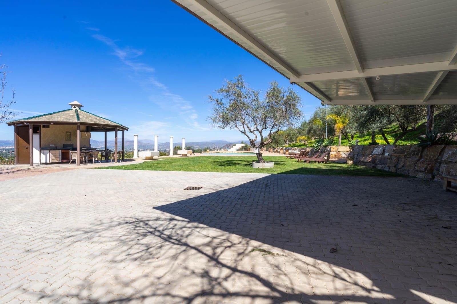 Villa/Maison de 5 chambres à louer à Alhaurin el Grande avec piscine garage - 3 500 € (Ref: 8242915)