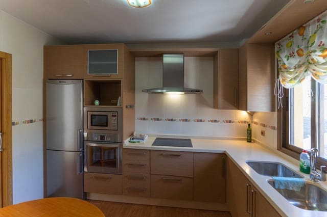 3 camera da letto Appartamento da affittare in Tolox - 700 € (Rif: 8327672)
