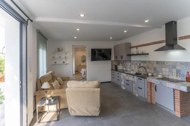 Chalet de 2 habitaciones en Pinos de Alhaurin, Alhaurín de la Torre en alquiler - 1.100 € (Ref: 8354360)