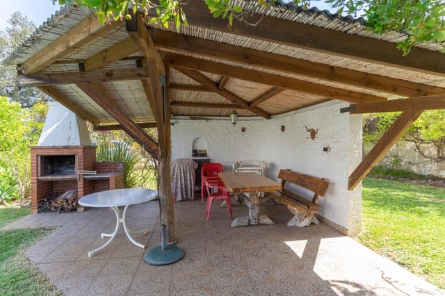 5 sypialnia Willa na sprzedaż w Alhaurín el Grande z basenem garażem - 550 000 € (Ref: 8514443)